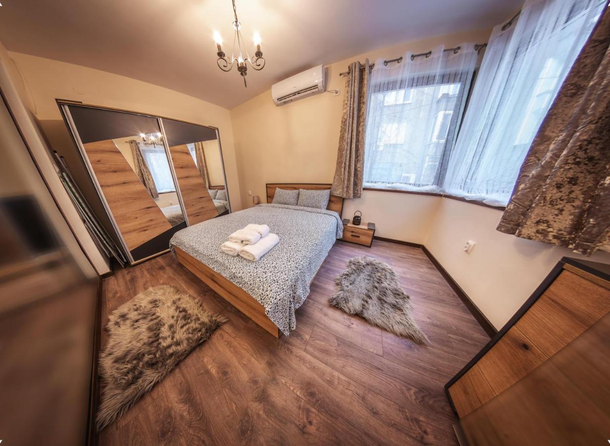 Design 1Bdr Apartment In Top Center - Free Parking Sofia Extérieur photo
