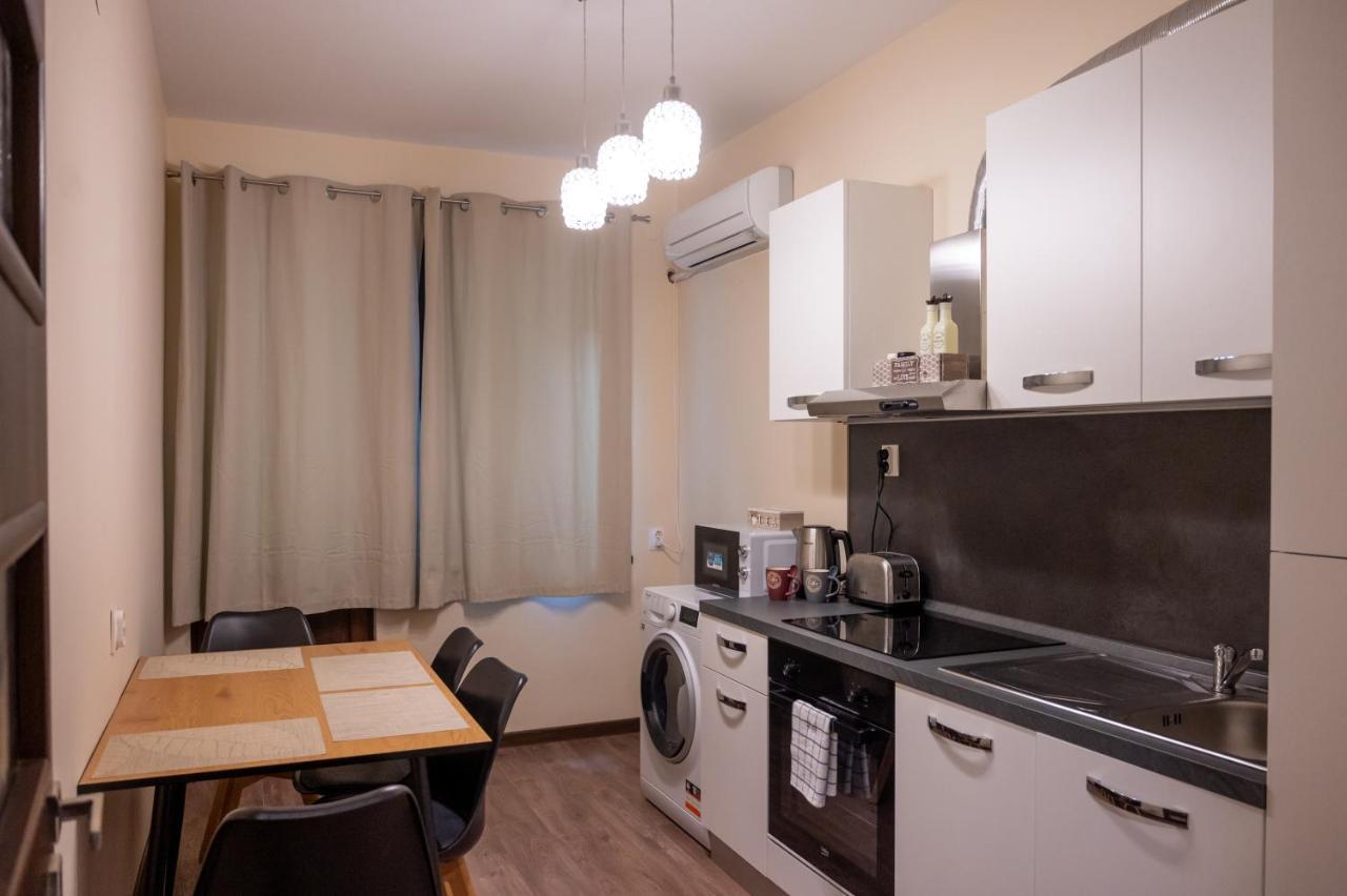 Design 1Bdr Apartment In Top Center - Free Parking Sofia Extérieur photo
